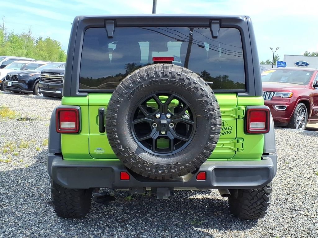 Used 2025 Jeep Wrangler Sport AWD/4WD image 5