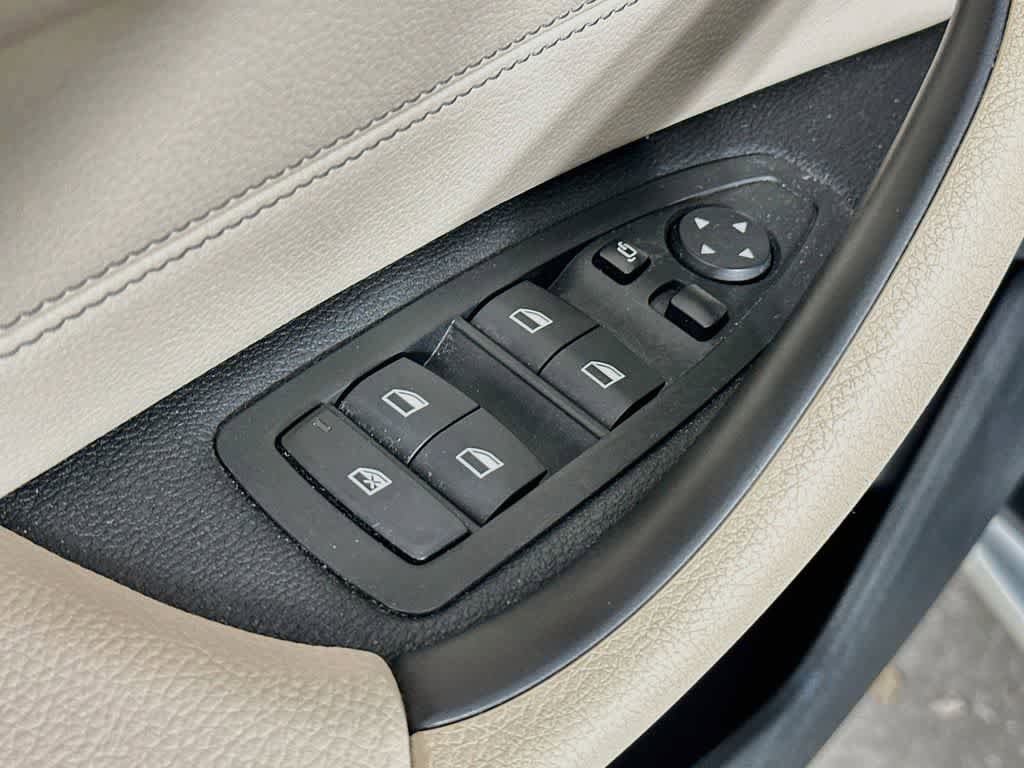 Used 2021 BMW X1 xDrive28i w/ Premium Package AWD/4WD image 29