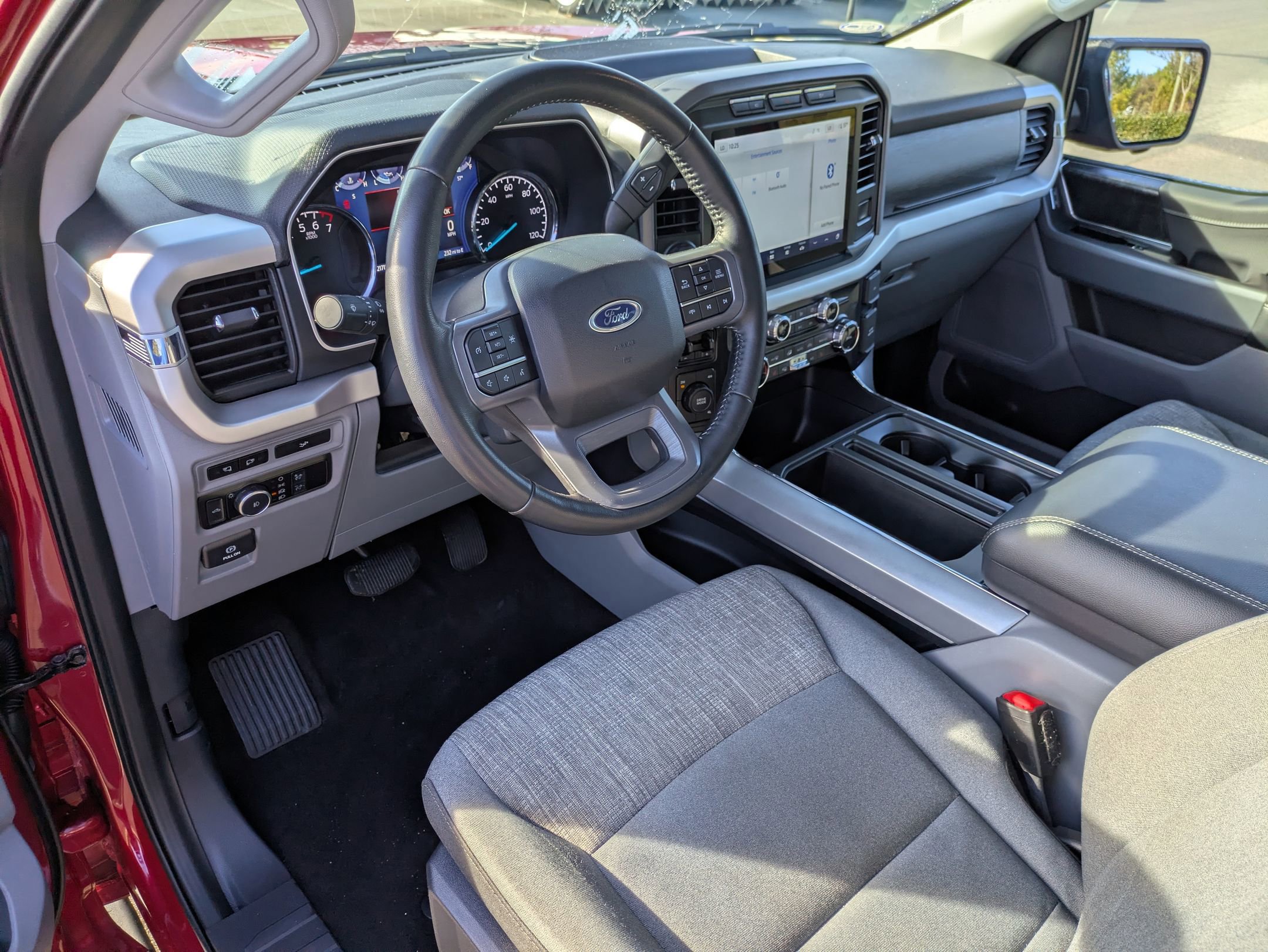 Certified 2022 Ford F150 XLT w/ Equipment Group 302A High image 15