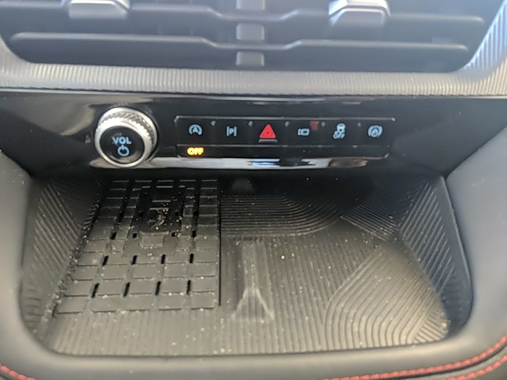 Certified 2025 Ford Explorer ST AWD/4WD image 24