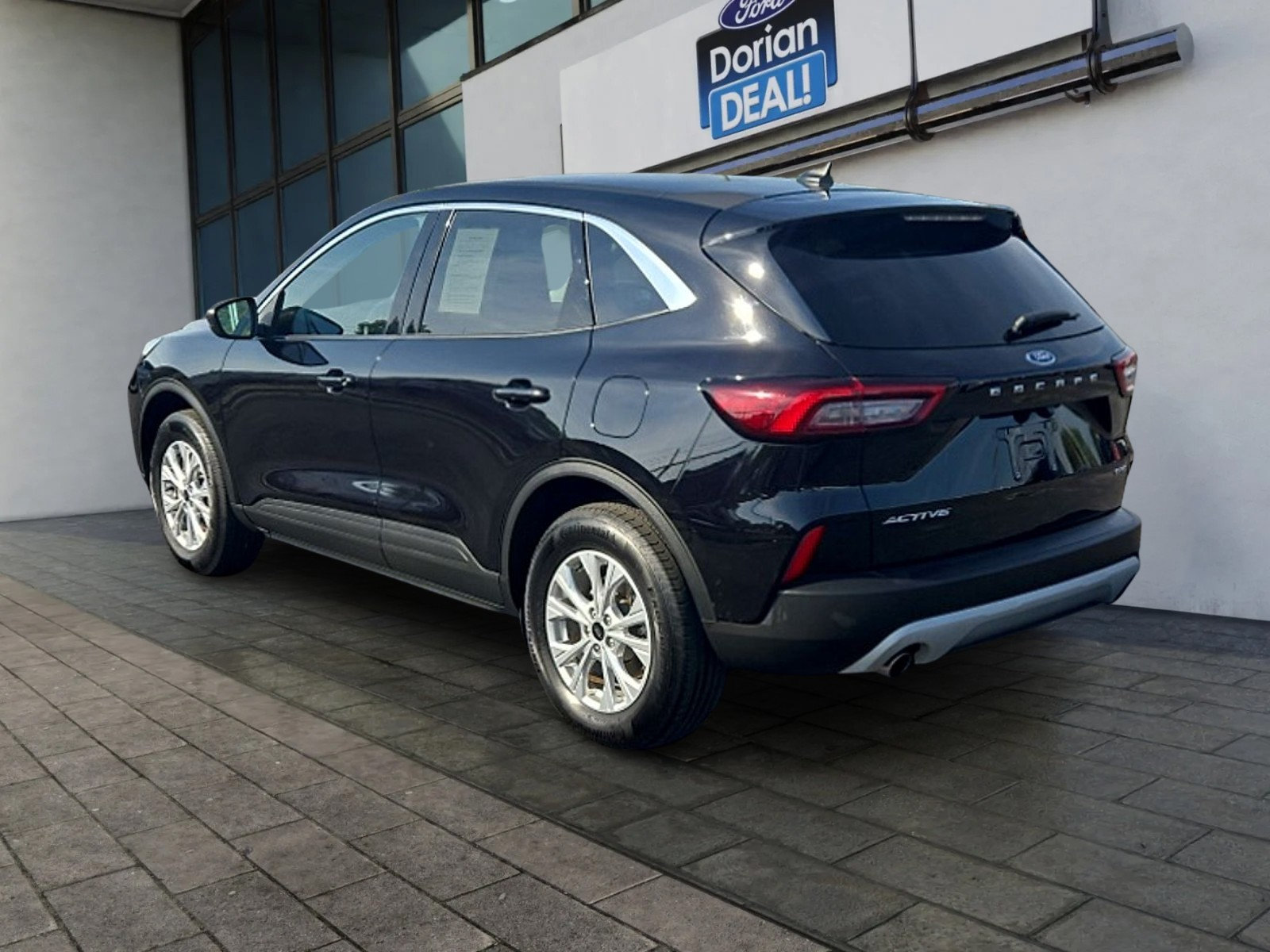 Certified 2024 Ford Escape Active AWD/4WD image 5