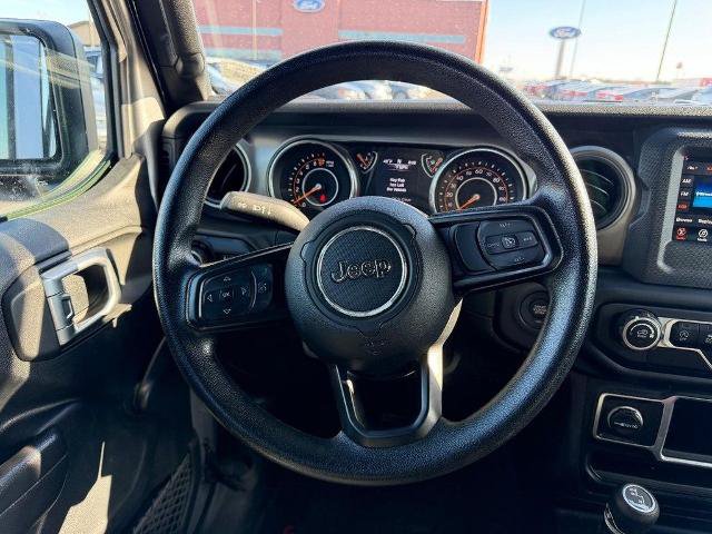Used 2018 Jeep Wrangler Unlimited Sport AWD/4WD image 11