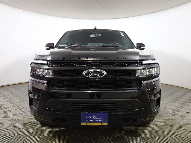 Certified 2024 Ford Expedition Limited AWD/4WD image 3