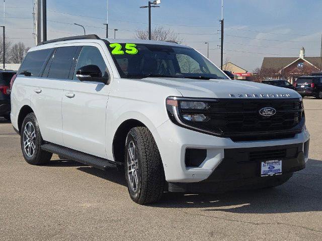 Certified 2025 Ford Expedition Active AWD/4WD image 5