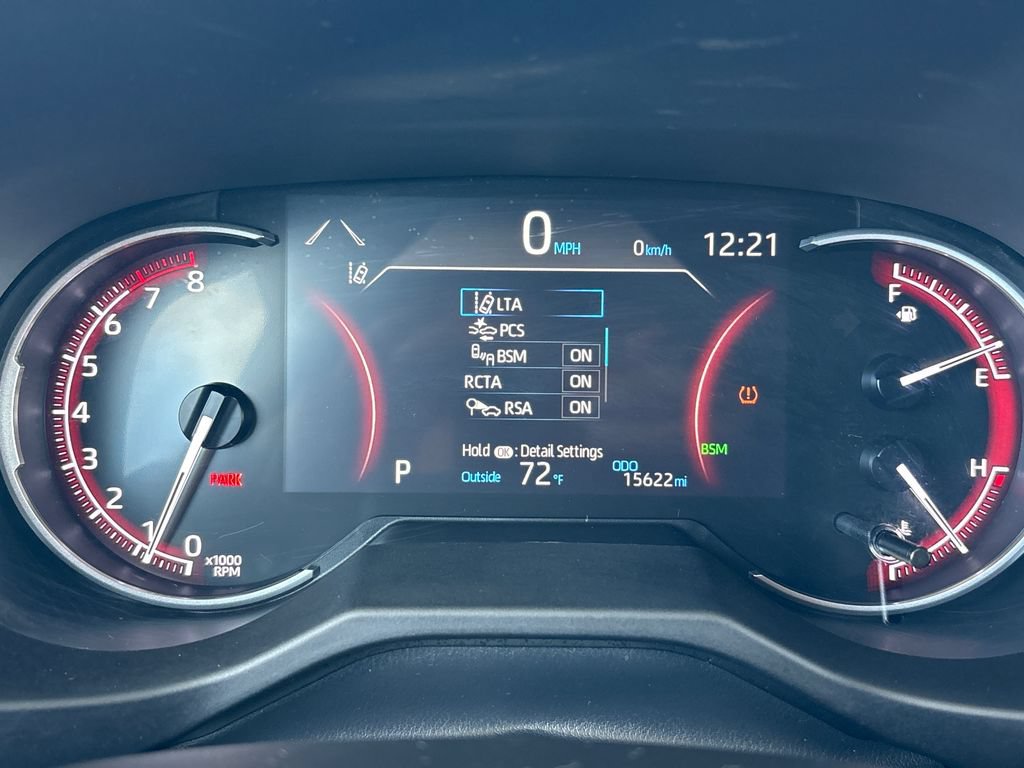 Used 2024 Toyota RAV4 XLE AWD/4WD image 15