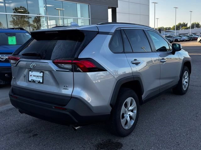 Used 2019 Toyota RAV4 LE w/ Carpet Mat Package AWD/4WD image 41