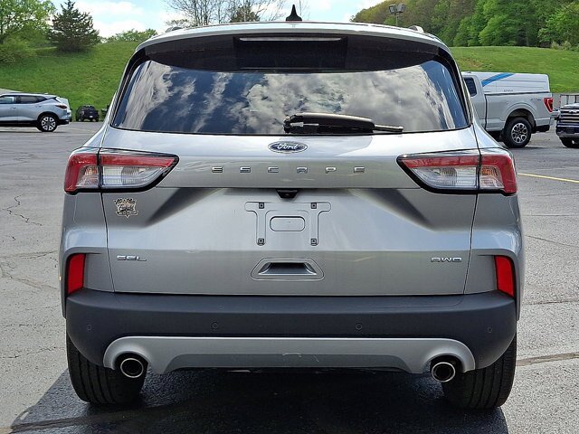 Certified 2022 Ford Escape SEL w/ Technology Package AWD/4WD image 5