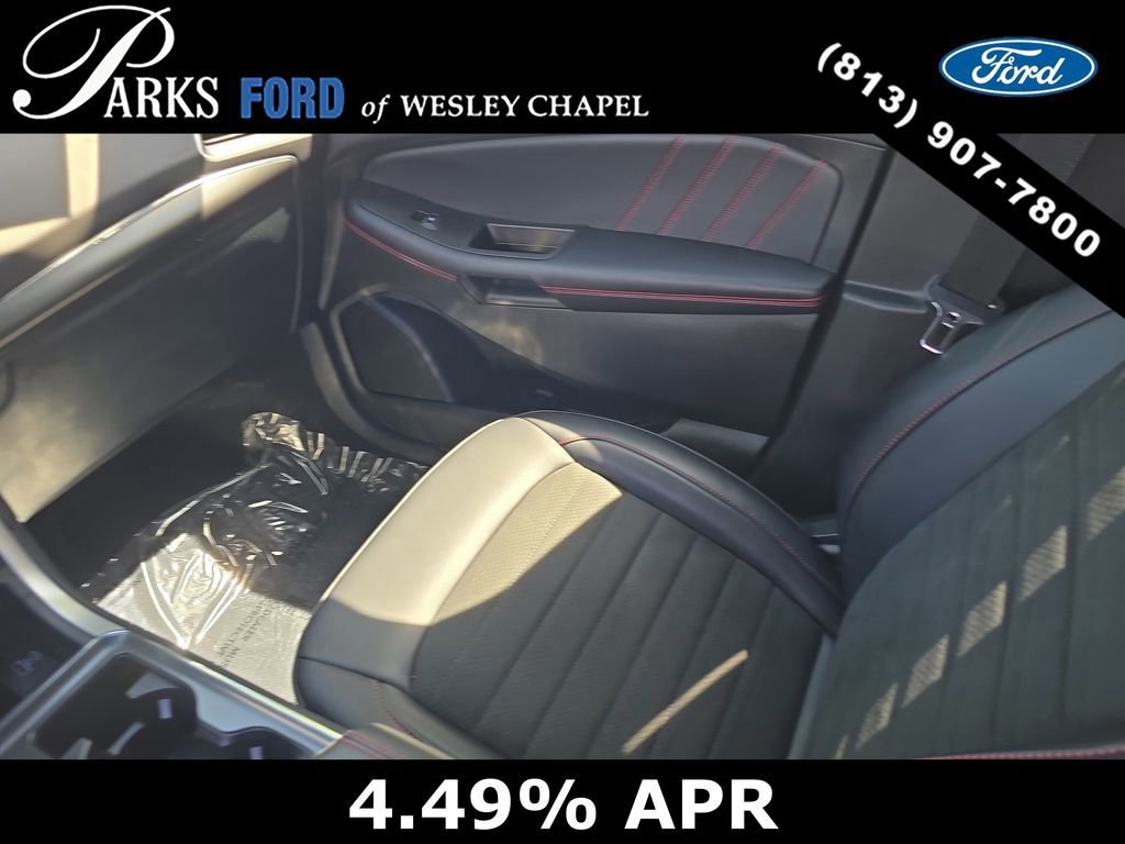 Certified 2024 Ford Edge ST-Line image 14