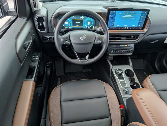 Certified 2025 Ford Bronco Sport Outer Banks w/ Outer Banks Tech Package+ image 12