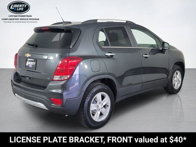 Used 2017 Chevrolet Trax LT w/ LT Convenience Package AWD/4WD image 3