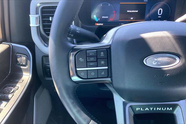 Certified 2025 Ford F250 Platinum w/ FX4 Off-Road Package AWD/4WD image 18