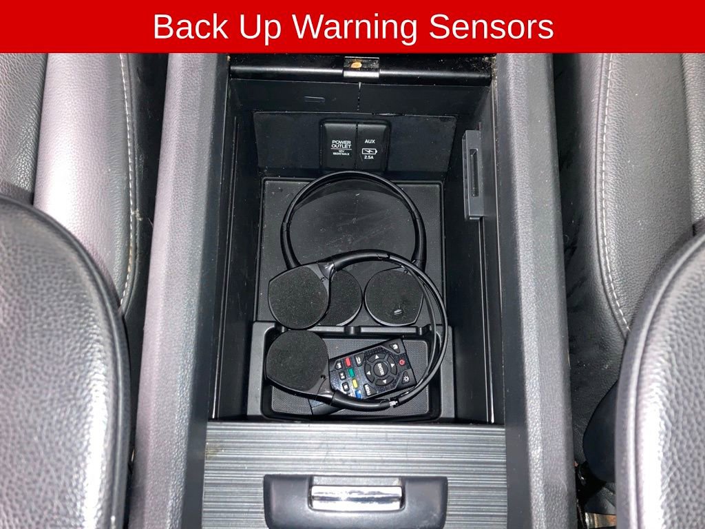 Used 2022 Honda Pilot Touring image 11