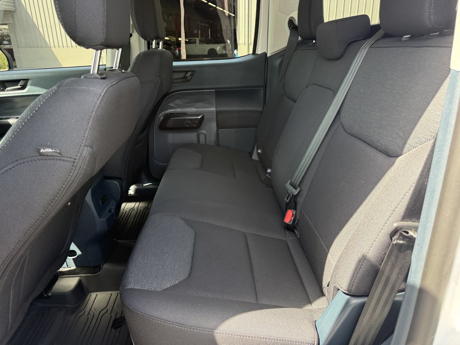 Certified 2025 Ford Maverick XL FWD image 21