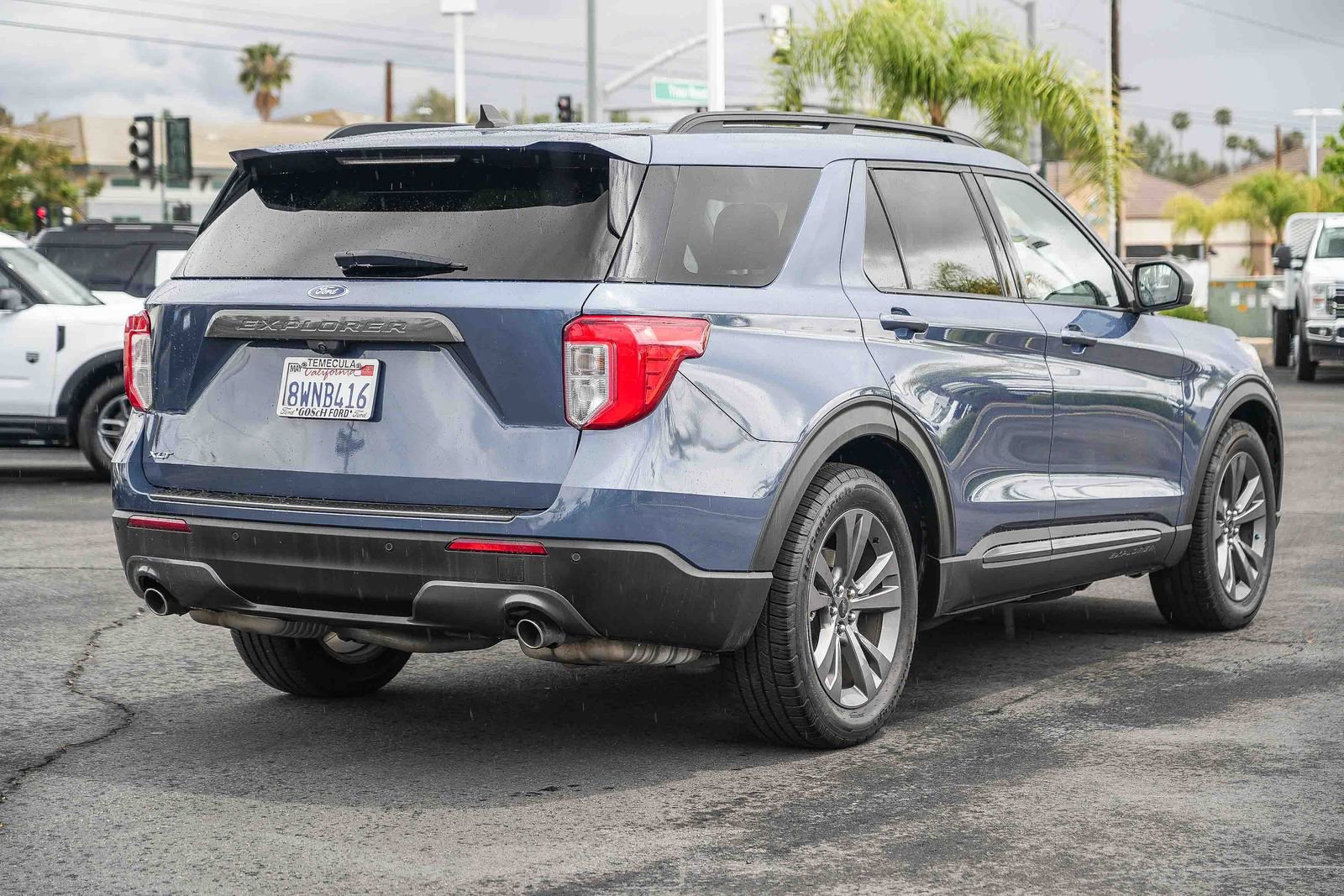 Certified 2021 Ford Explorer XLT w/ Equipment Group 202A image 6