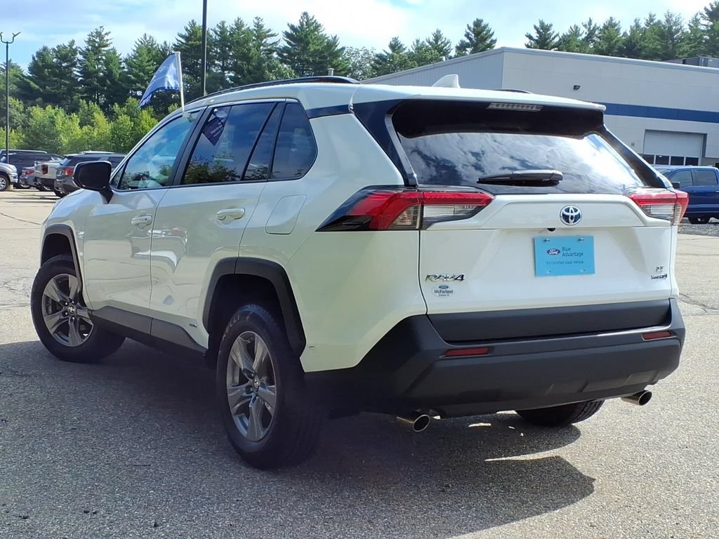 Used 2024 Toyota RAV4 LE AWD/4WD image 6