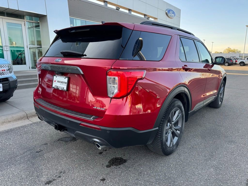 Certified 2021 Ford Explorer XLT w/ Equipment Group 202A AWD/4WD image 36