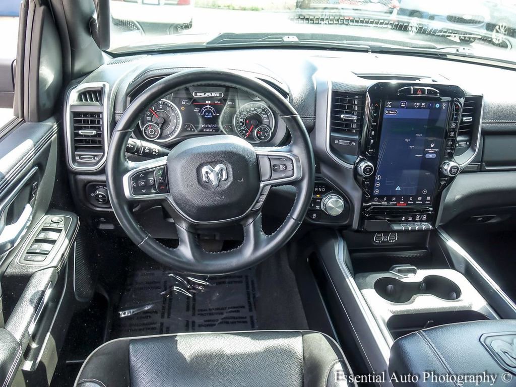 Used 2023 RAM 1500 Laramie AWD/4WD image 12
