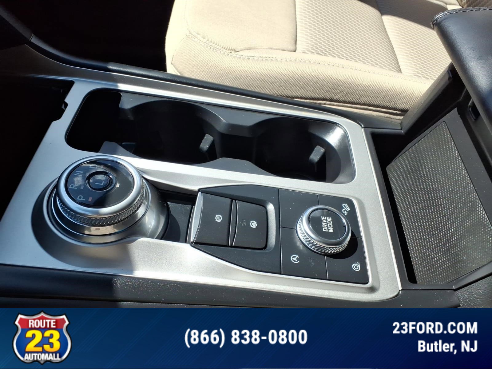 Certified 2024 Ford Explorer XLT AWD/4WD image 19