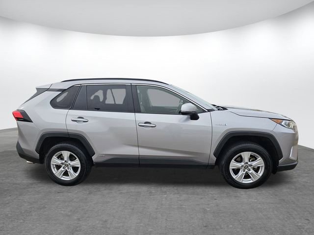 Used 2019 Toyota RAV4 XLE image 14