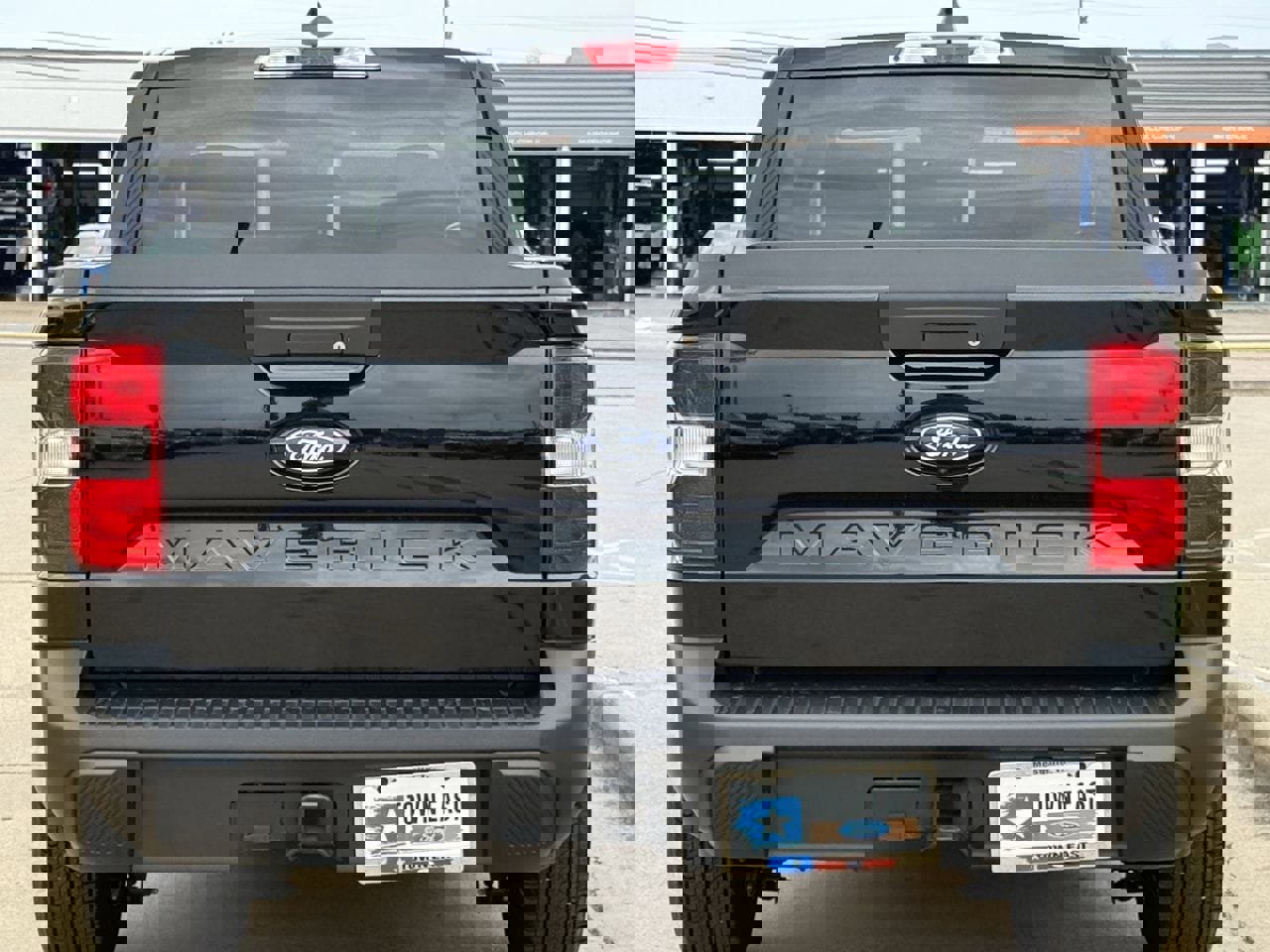 Certified 2025 Ford Maverick XLT FWD image 5