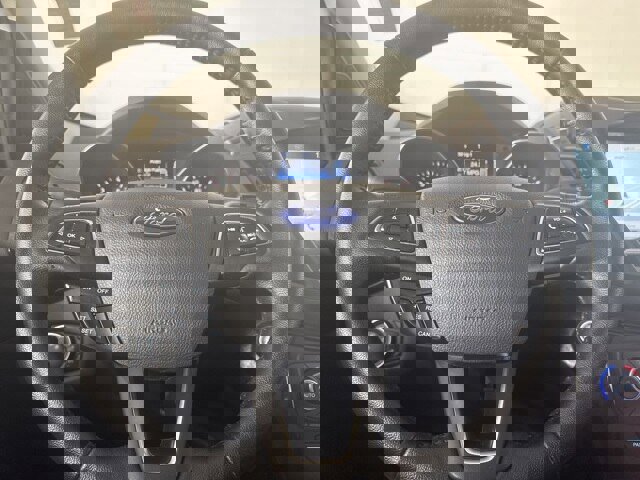 Certified 2019 Ford Escape Titanium w/ U9j03 - Titanium Tow Package image 17