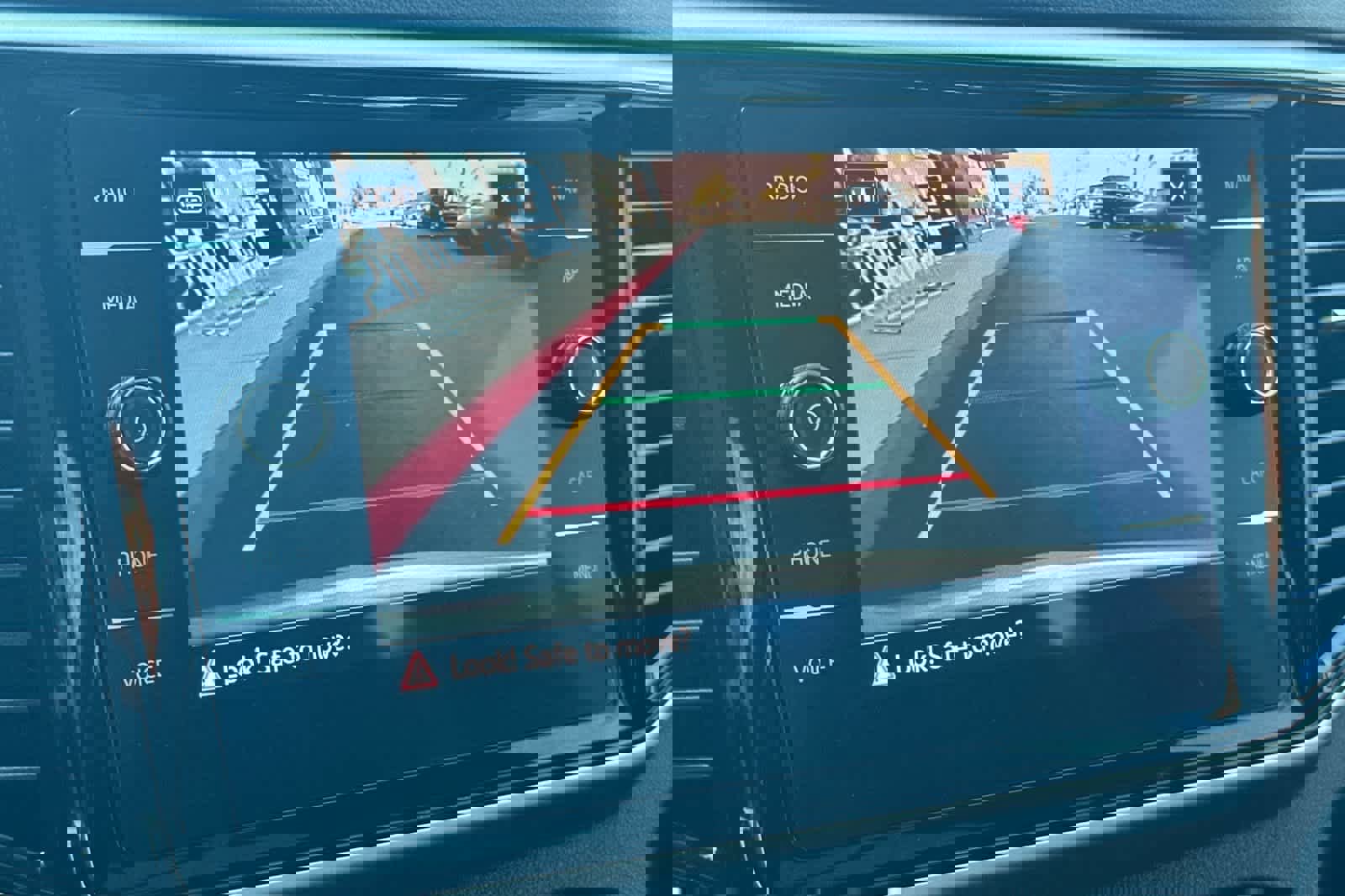 Used 2022 Volkswagen Atlas Cross Sport SEL R-Line image 19