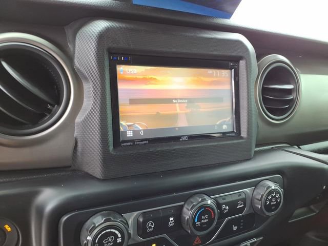 Used 2020 Jeep Gladiator Sport w/ Quick Order Package 24S image 26