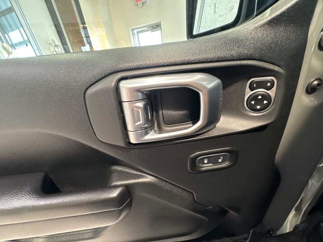 Used 2020 Jeep Wrangler Sport AWD/4WD image 20