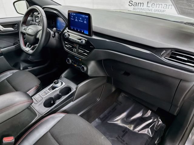 Certified 2025 Ford Escape ST-Line FWD image 27