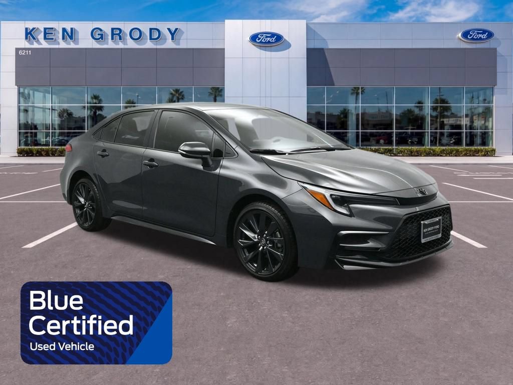 Used 2026 Toyota Corolla SE FWD image 1