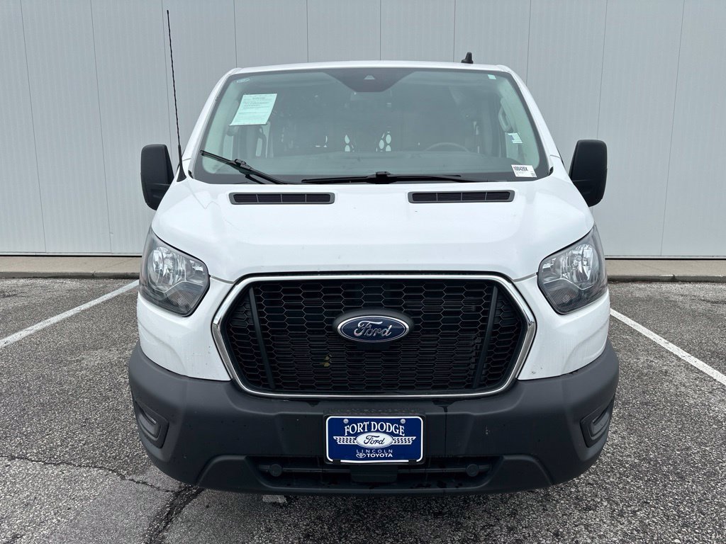 Certified 2025 Ford Transit 250 Low Roof w/ Exterior Upgrade Package RWD image 9