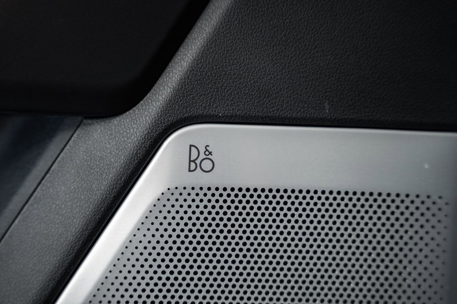 Certified 2025 Ford F150 Lariat w/ Equipment Group 502A High image 47