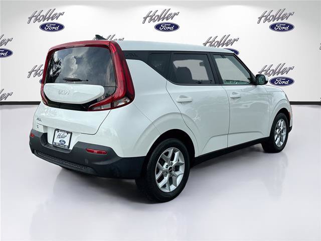 Used 2022 Kia Soul LX w/ Technology Package FWD image 8