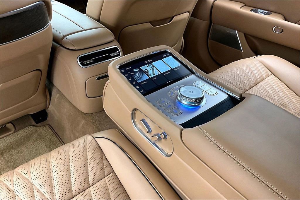 Used 2024 Genesis G90 3.5T image 33