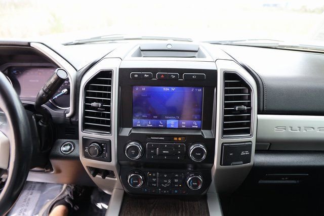 Certified 2021 Ford F250 Lariat w/ Lariat Ultimate Package image 17