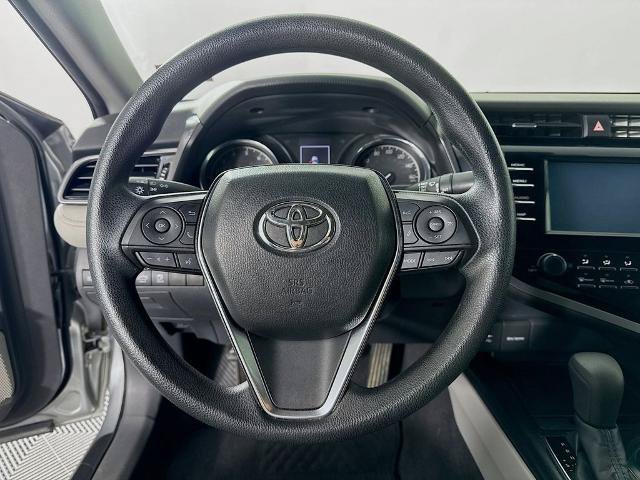Used 2019 Toyota Camry LE FWD image 12