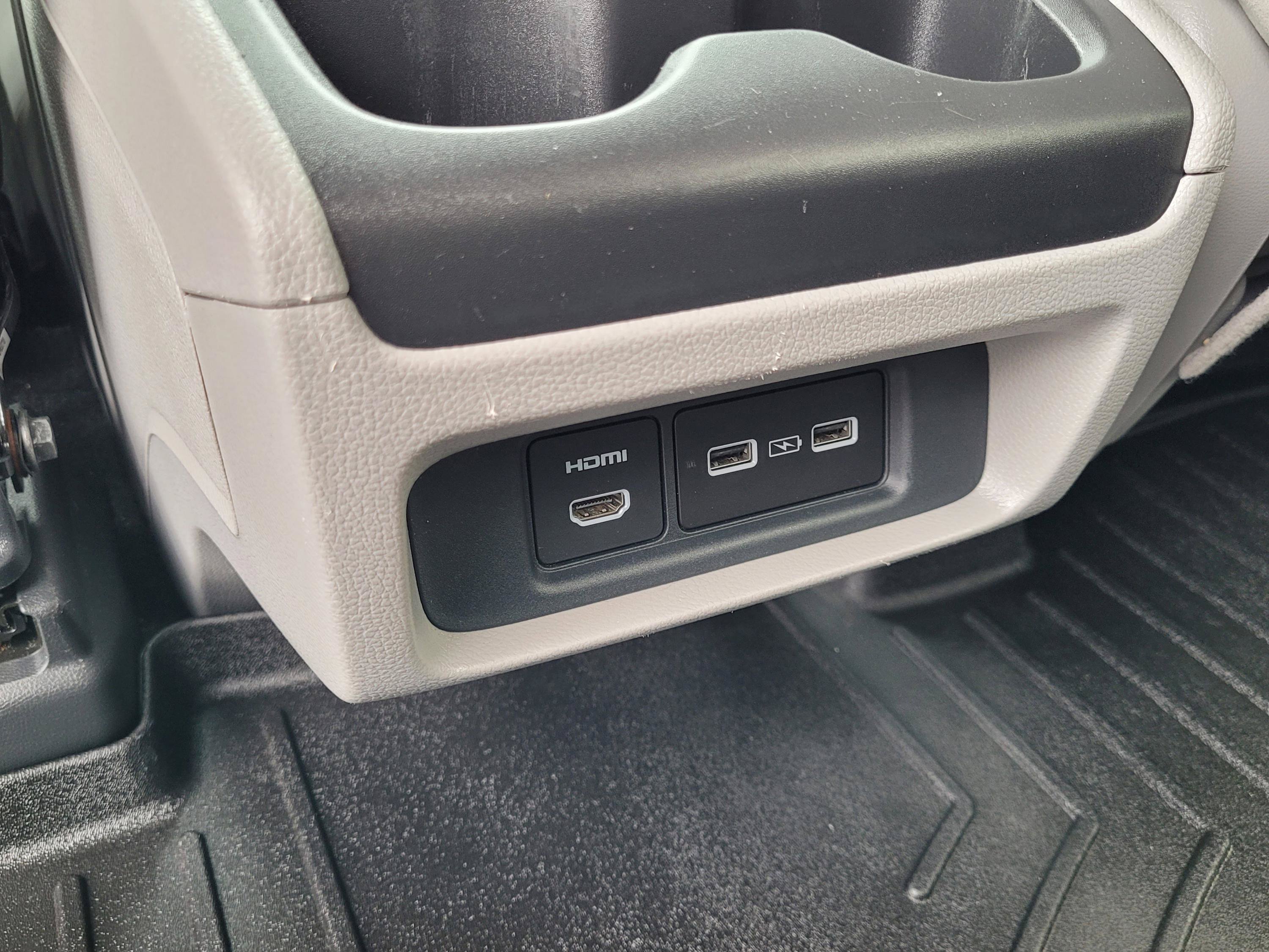 Used 2024 Honda Odyssey Elite image 25