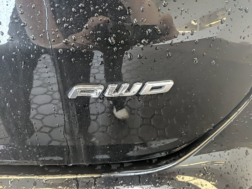 Certified 2024 Ford Edge Titanium w/ Equipment Group 301A image 8