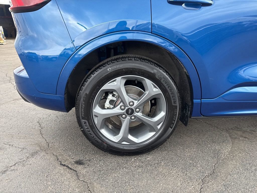 Certified 2023 Ford Escape ST-Line w/ Tech Pack #1 image 42