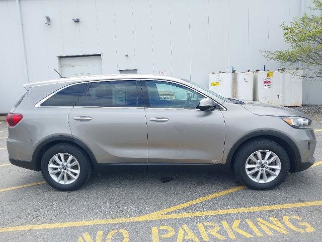 Used 2019 Kia Sorento AWD image 9