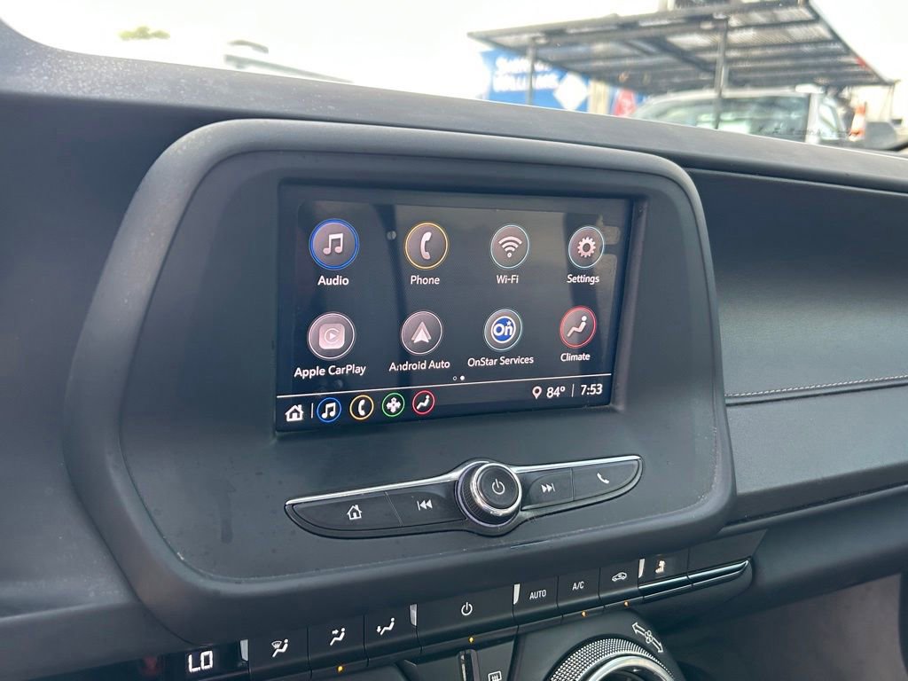 Used 2022 Chevrolet Camaro LT RWD image 15