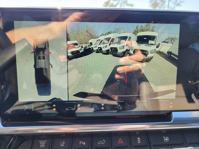 Used 2025 Chevrolet Silverado 2500 LTZ w/ LTZ Premium Package image 26