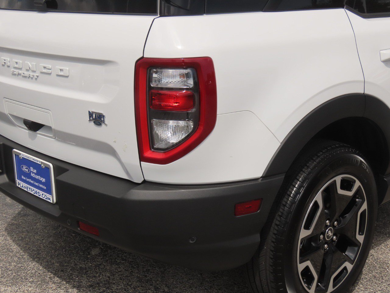 Certified 2024 Ford Bronco Sport Outer Banks AWD/4WD image 12