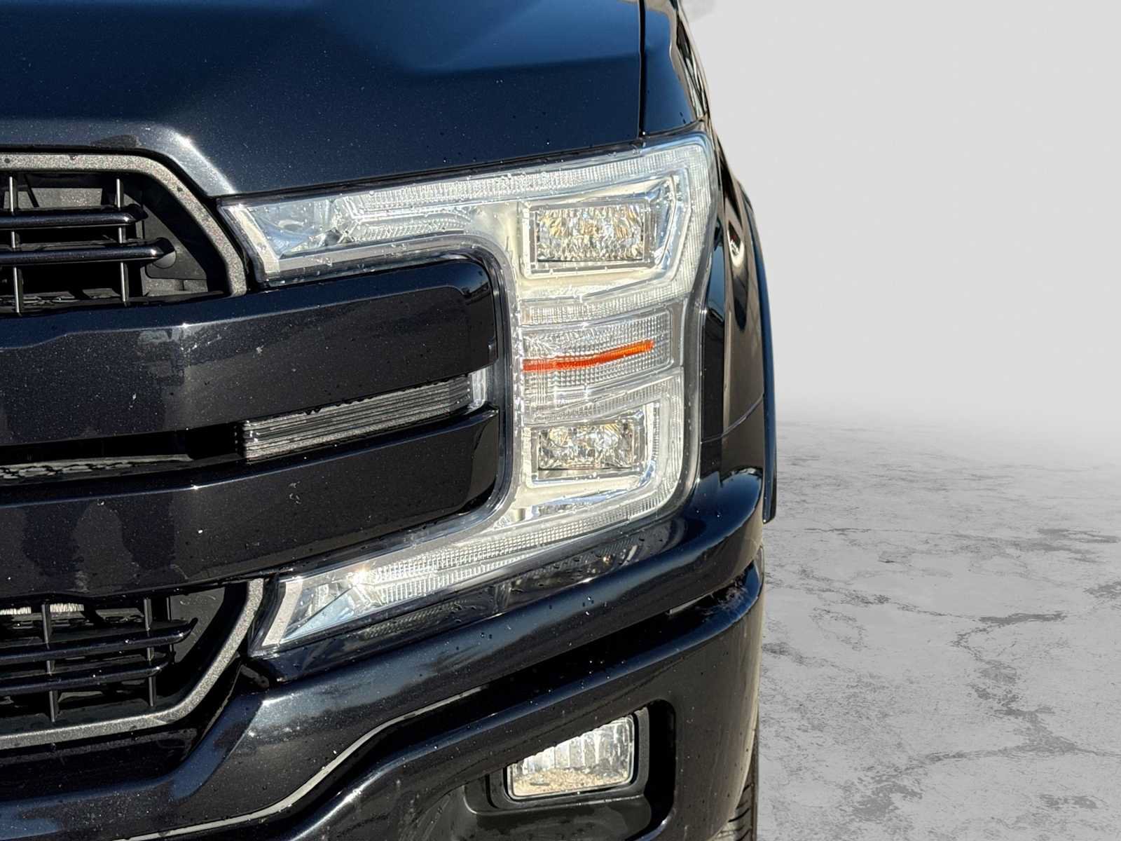 Certified 2019 Ford F150 Lariat w/ Equipment Group 502A Luxury AWD/4WD image 10