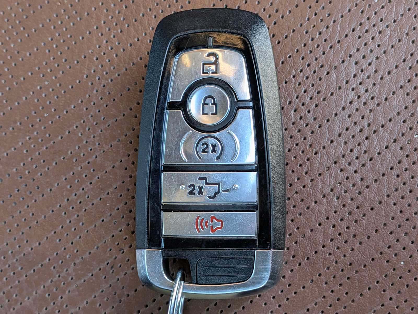 Certified 2023 Ford F350 King Ranch AWD/4WD image 28