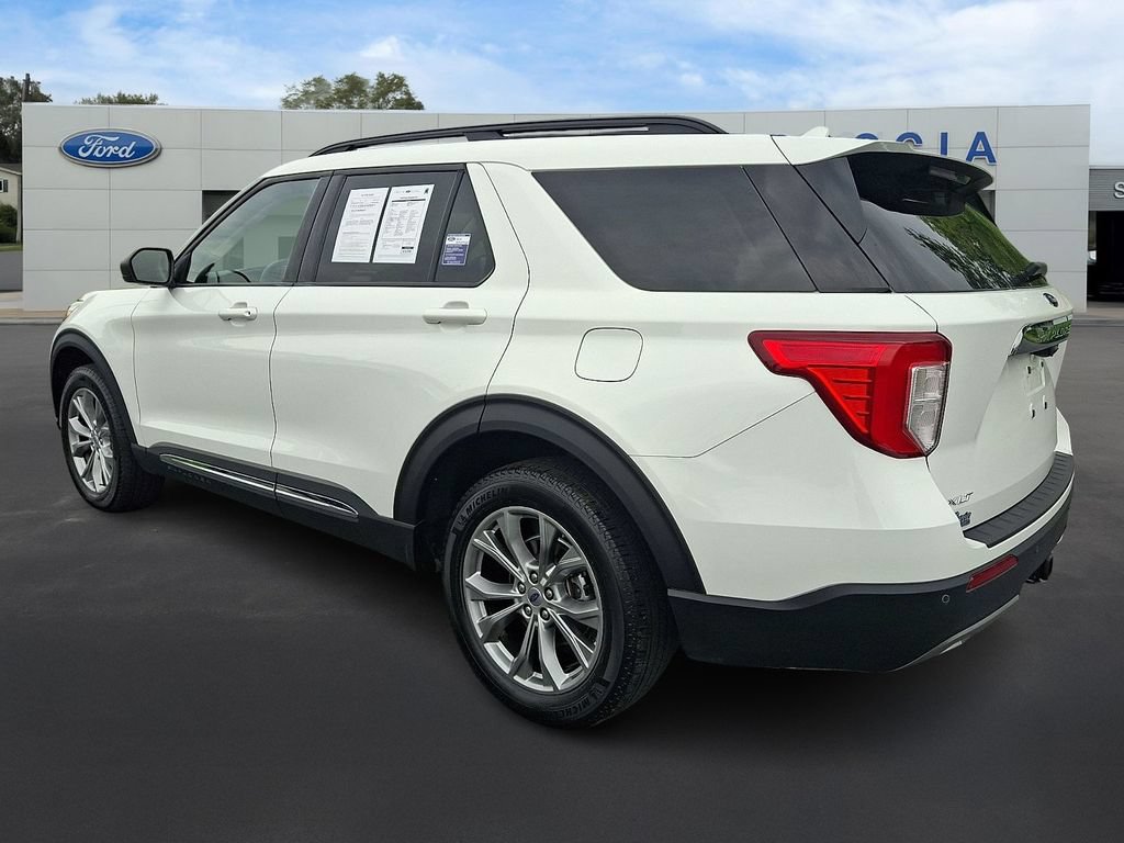 Certified 2023 Ford Explorer XLT w/ Equipment Group 202A AWD/4WD image 6