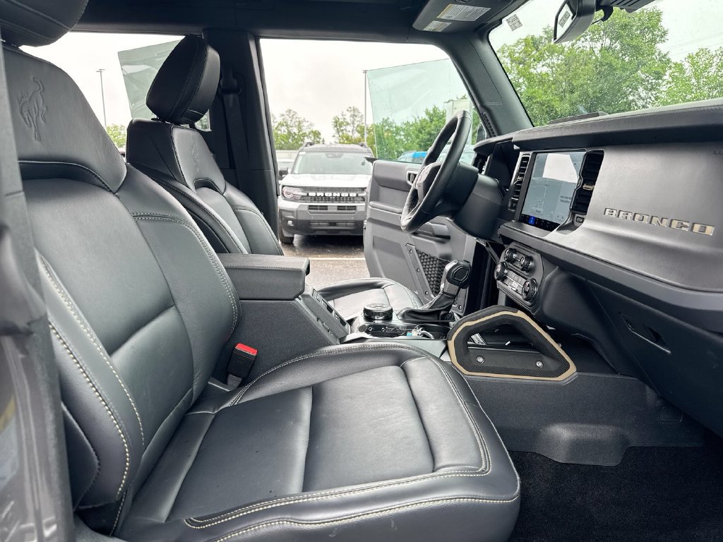Certified 2025 Ford Bronco Badlands AWD/4WD image 22