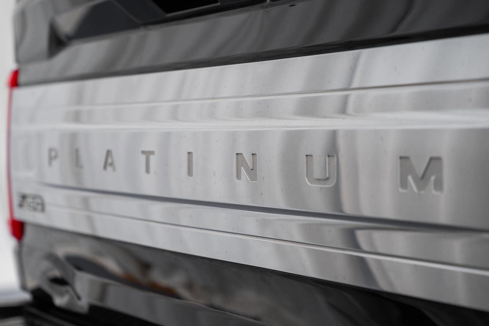 Certified 2022 Ford F150 Platinum w/ Equipment Group 701A High image 9