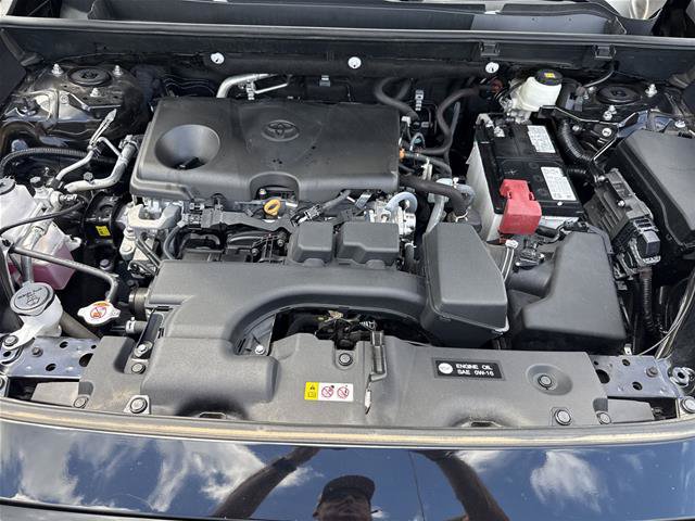 Used 2024 Toyota RAV4 LE FWD image 28