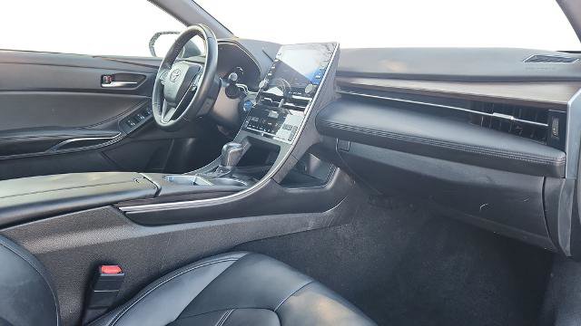 Used 2021 Toyota Avalon XLE w/ Moonroof Package image 33